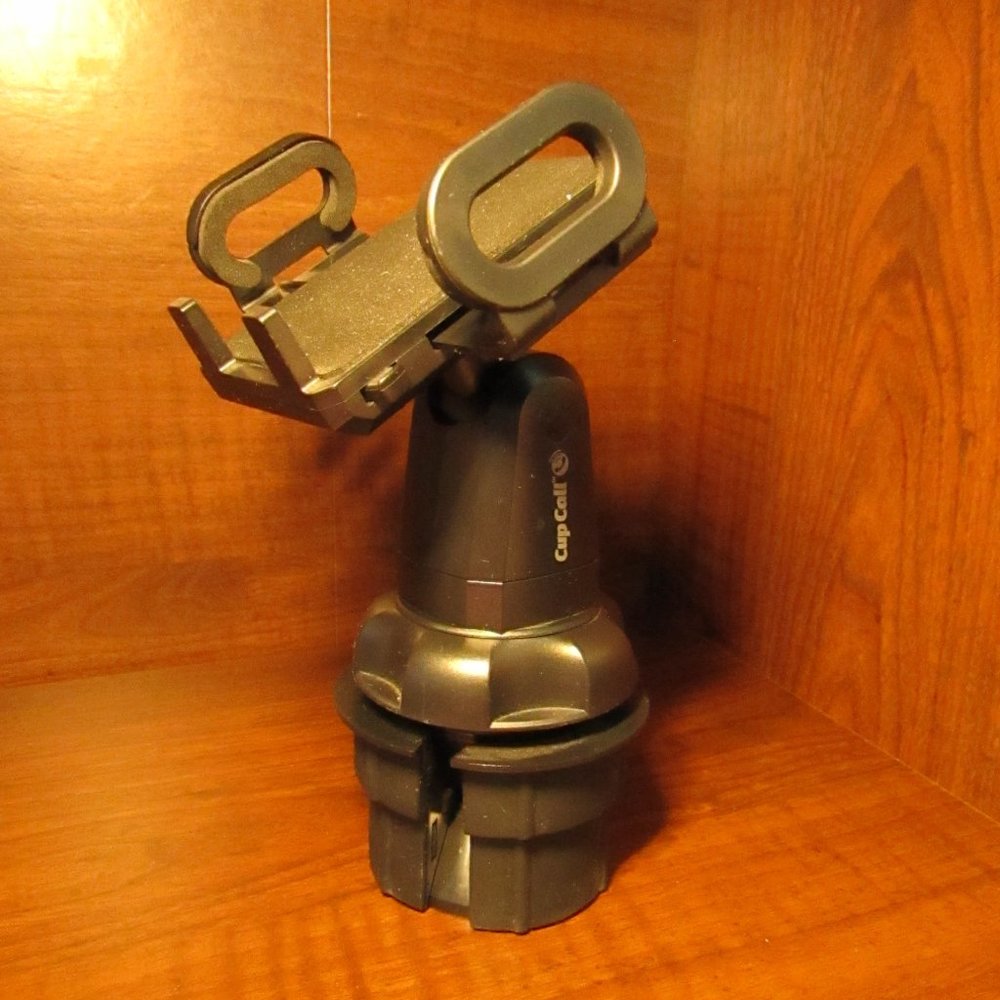 Adjustable Cell Phone Holder by Cup Call